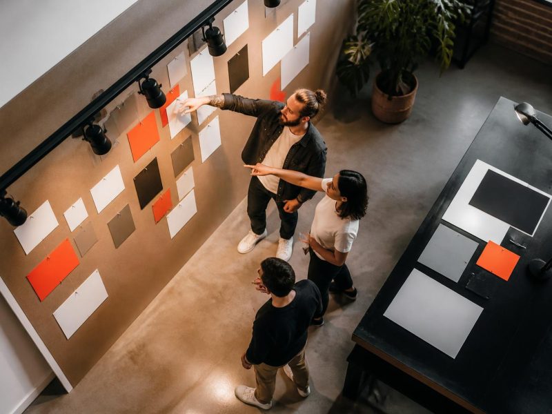 Seven-Episode Guide to Modern Marketing: From Strategy to Sustainable Traffic